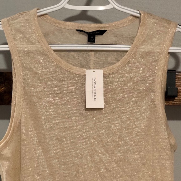 NWT! | Banana Republic | Sleeveless Top | Medium - Picture 11 of 12